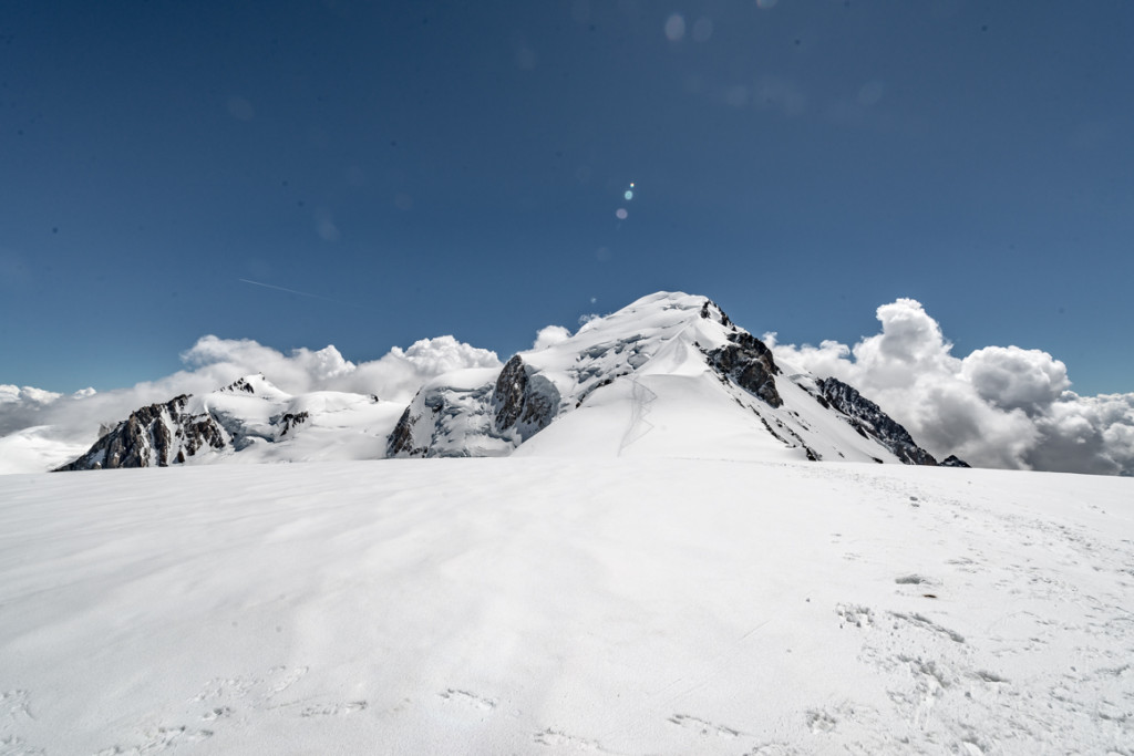 Mont Blanc. Vallot na zboczu.